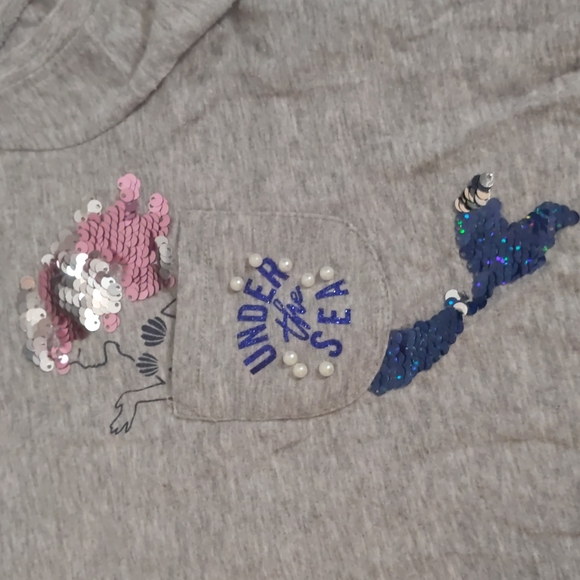 Cold shoulder mermaid top - Picture 4 of 6